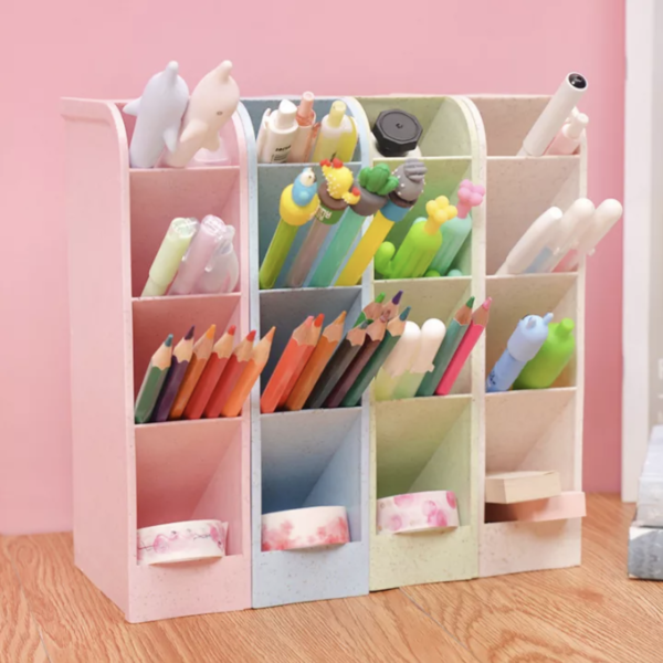 Desk Organizer, Clear Pen Holder for Storing Writing Instruments.