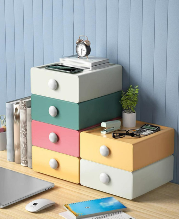 1pc Solid Color Green Pull-Out Stationery Storage Box, PP Simple Desk Holder For School Student, Office